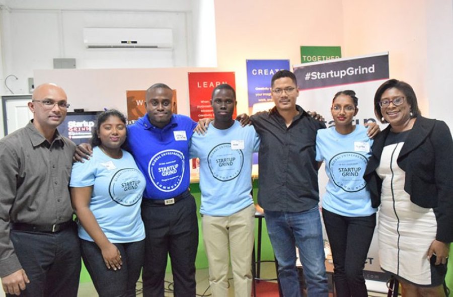Fireside Chat Ignites Entrepreneurial Spirit